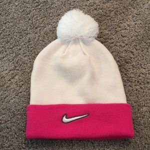 SALE!! NWT Nike Winter Hat
